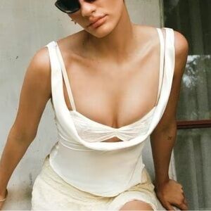 Lioness Ivory Lace Chemise